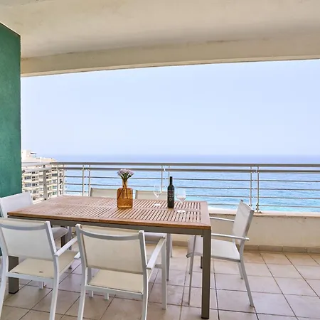 Stunning 3-bedroom Seaview Retreat In Cambridge Sliema
