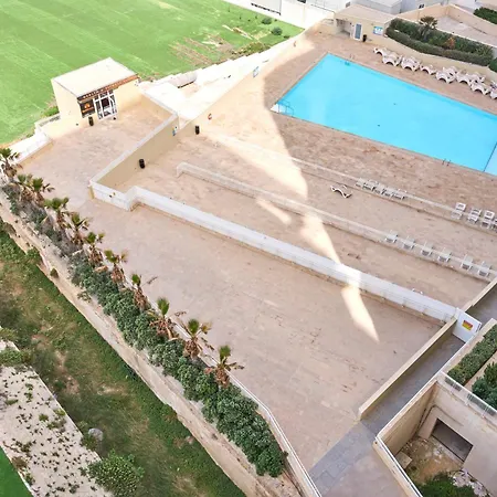 Stunning 3-bedroom Seaview Retreat In Cambridge Sliema