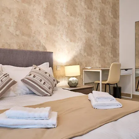 Stunning 3-bedroom Seaview Retreat In Cambridge Apartman *